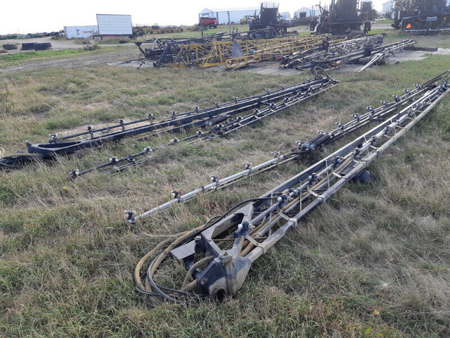 PARTING OUT: Apache AS1220 SPRAYER (Parts & Salvage) in Other in Saskatoon - Image 3