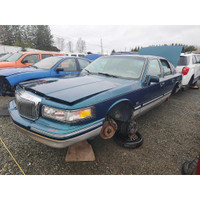LINCOLN TOWN CAR 1997 pour pièces |Kenny U-Pull Rouyn-Noranda