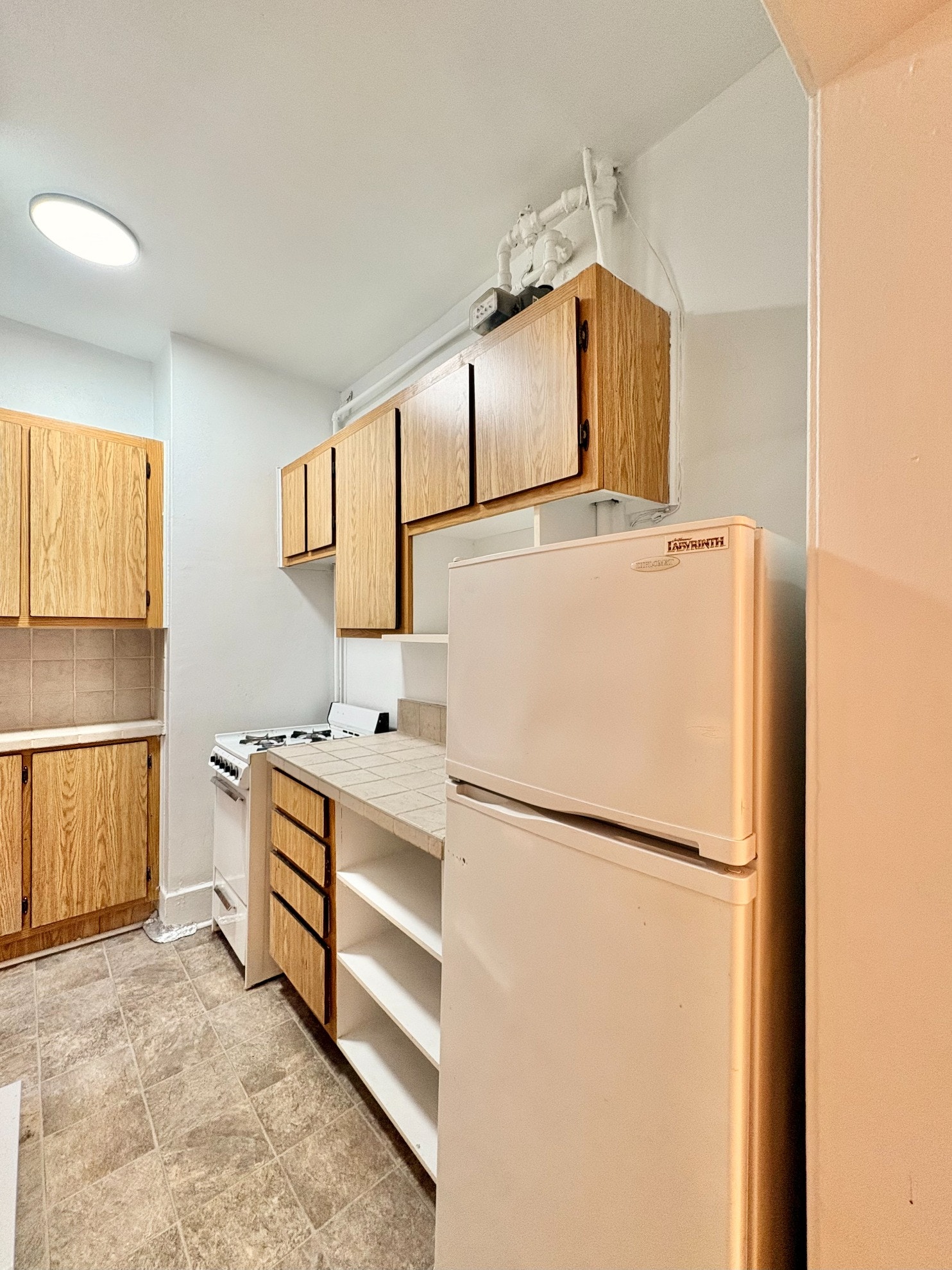 2093 Av. Bulmer — photo 3