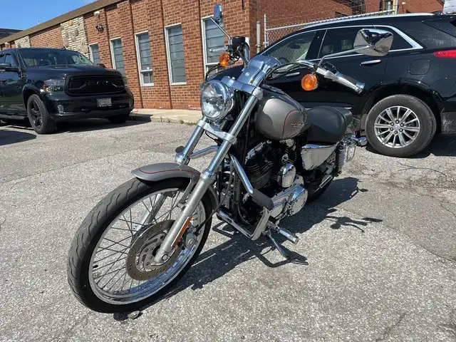 2007 Harley-Davidson Sportster ~ SPORTSTER XL1200 CUSTOM ~ COOL  in Street, Cruisers & Choppers in City of Toronto - Image 4