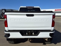 WAS: $65999 NOW: $64999 plus taxes and licensing feesWE DELIVER ANYWHERE IN CANADA! The 2021 Chevrol... (image 4)