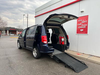 2017 DODGE GRAND CARAVAN – REAR-ENTRY WHEELCHAIR CONVERSION | ♿ FULLY ACCESSIBLE. FULLY DEPENDABLE A...