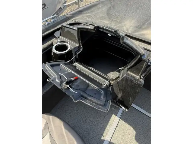 2022 Legend F17 + 90ELPT Merc & Galv Trailer - $127 Weekly O.A.C in Powerboats & Motorboats in New Glasgow - Image 23