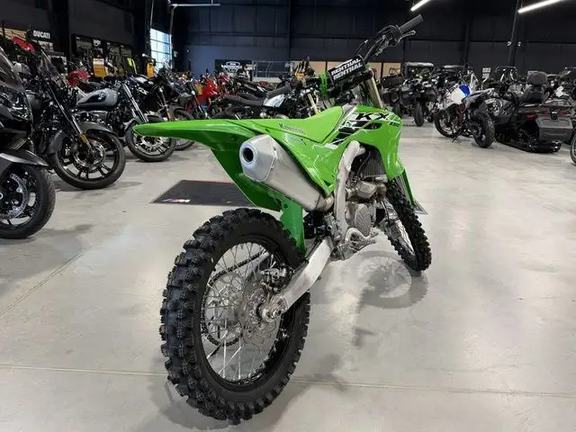 2025 Kawasaki KX 250 in Dirt Bikes & Motocross in Saskatoon - Image 4
