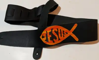 Perri's Leathers Ltd. black leather guitar strap, View more
