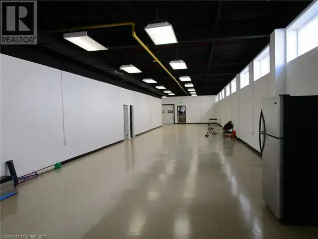 1700 BRAMPTON Street Unit# 7 Hamilton, Ontario in Commercial & Office Space for Rent in Oakville / Halton Region - Image 4