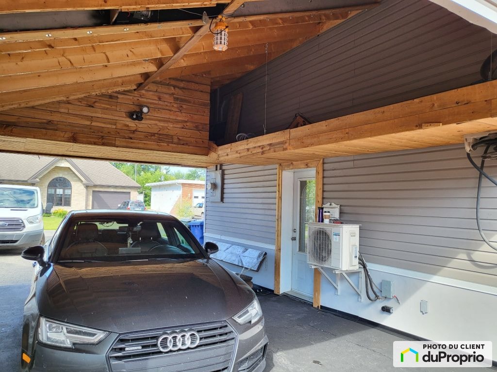 61e Avenue — photo 3
