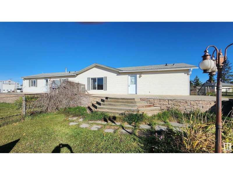 111 First ST Dewberry, Alberta Houses for Sale Lloydminster Kijiji