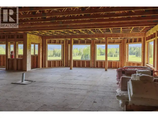8985 CRESCENT SPUR ROAD McBride, British Columbia in Houses for Sale in Quesnel - Image 6
