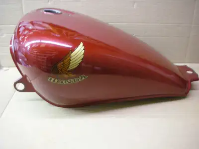 Have a damaged fuel tank off a 1985 Honda VT 750 shadow will fit other years this tank was replaced...