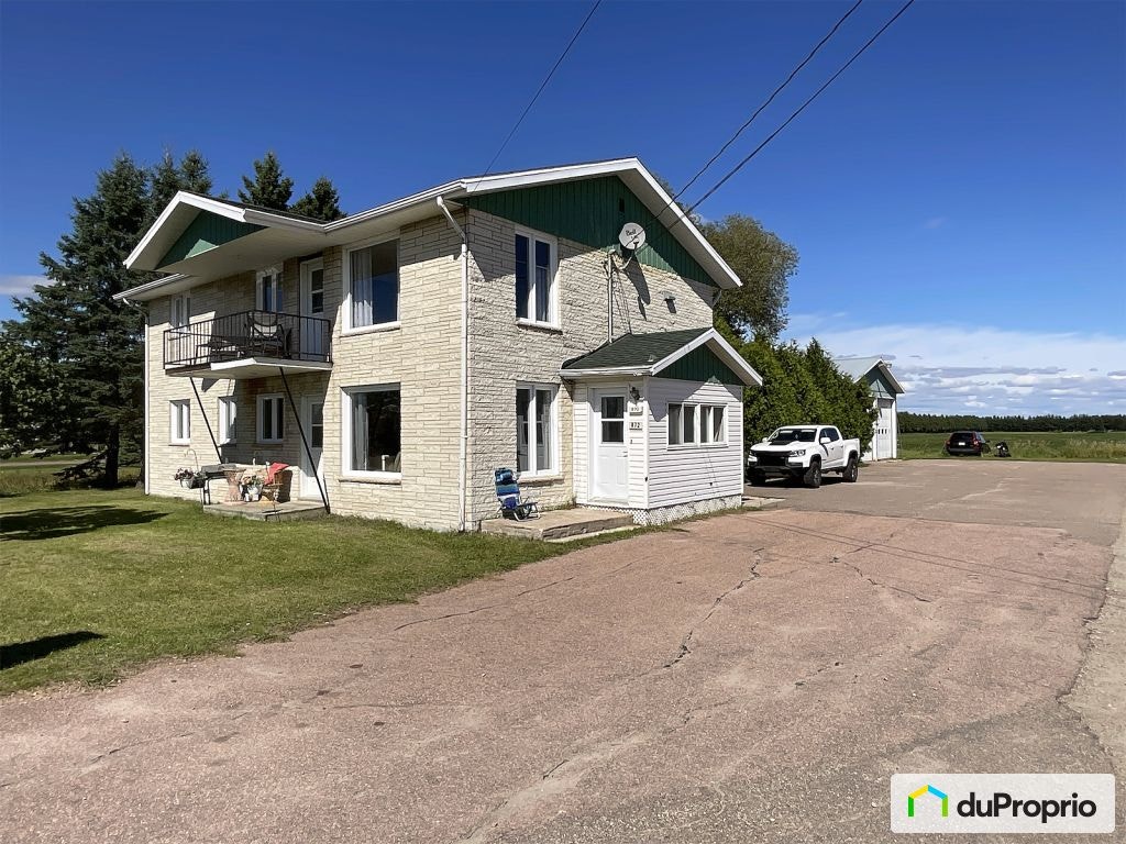 $425,000 - Duplex for sale in St-Prime — photo 1
