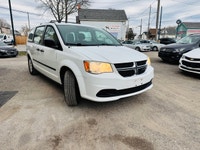 2014 Dodge Grand Caravan SE Year: 2014 Make: Dodge Model: Grand Caravan Mileage: 171,579 Km Transmis... (image 1)