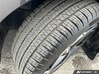 The advertised vehicle price is based on a promotional finance offer. Customers who purchase the veh... (image 9)