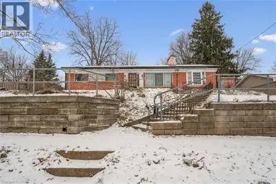Possible double building Lot in the heart of Fergus. Excellent opportunity for investors or someone...