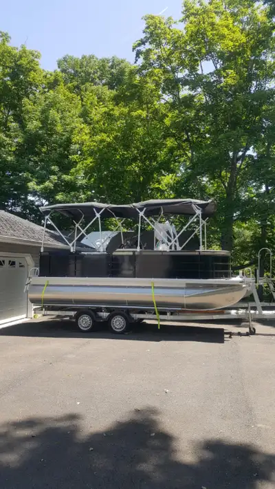 Get all the parts to build your own pontoon boat.... SAVE $14,000 !!! SPECIAL DEAL : IMEX 1975 Typ2...