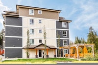 Broadstreet's Longwood Landing offers 1, 2, and 3 bedroom pet friendly apartments for rent in Nanaim... (image 1)