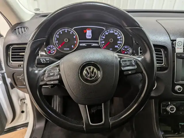 2015 Volkswagen Touareg 3.6L Comfortline Bluetooth | Heated S... in Cars & Trucks in Calgary - Image 18