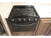 SALE PRICE: $27,800 **ASK US HOW TO RECEIVE A PRICE DISCOUNT WITH DEALER ARRANGED FINANCING O.A.C.**... (image 8)