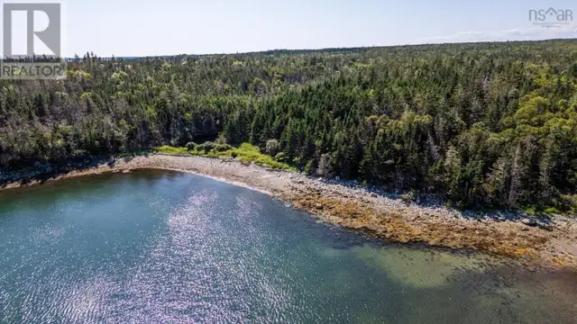 ZM NO 7 Highway Murphy Cove, Nova Scotia in Land for Sale in Truro - Image 2