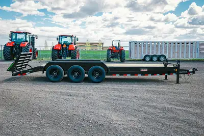 Welcome to Tractorland Trailers! Brand new 2026 Load Trail 83" x 24' car hauler trailer. Heavy-duty,...