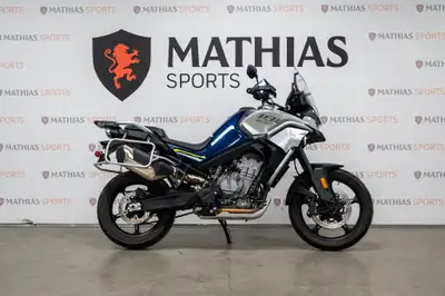 Double-usage CF MOTO Ibex 800 2023 Les photos peuvent être à titre indicatif et sans inscription. Le...