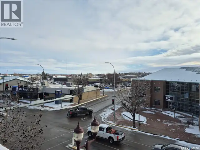 57 Broadway STREET E Yorkton, Saskatchewan in Commercial & Office Space for Sale in Regina - Image 5