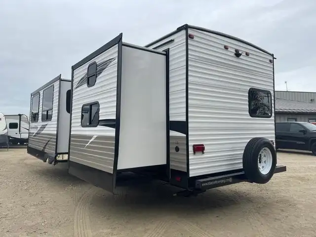 2019 Starcraft 31BHU in Travel Trailers & Campers in St. Albert - Image 16