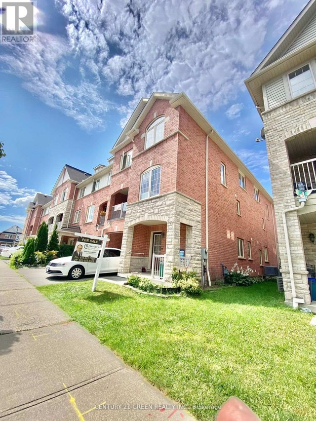 12 SILVESTER STREET Ajax (Central East), Ontario Houses for Sale