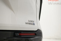 Your family will arrive in style in this Carfax 1 owner, 7 passenger 2024 Toyota Sienna Hybrid with... (image 8)