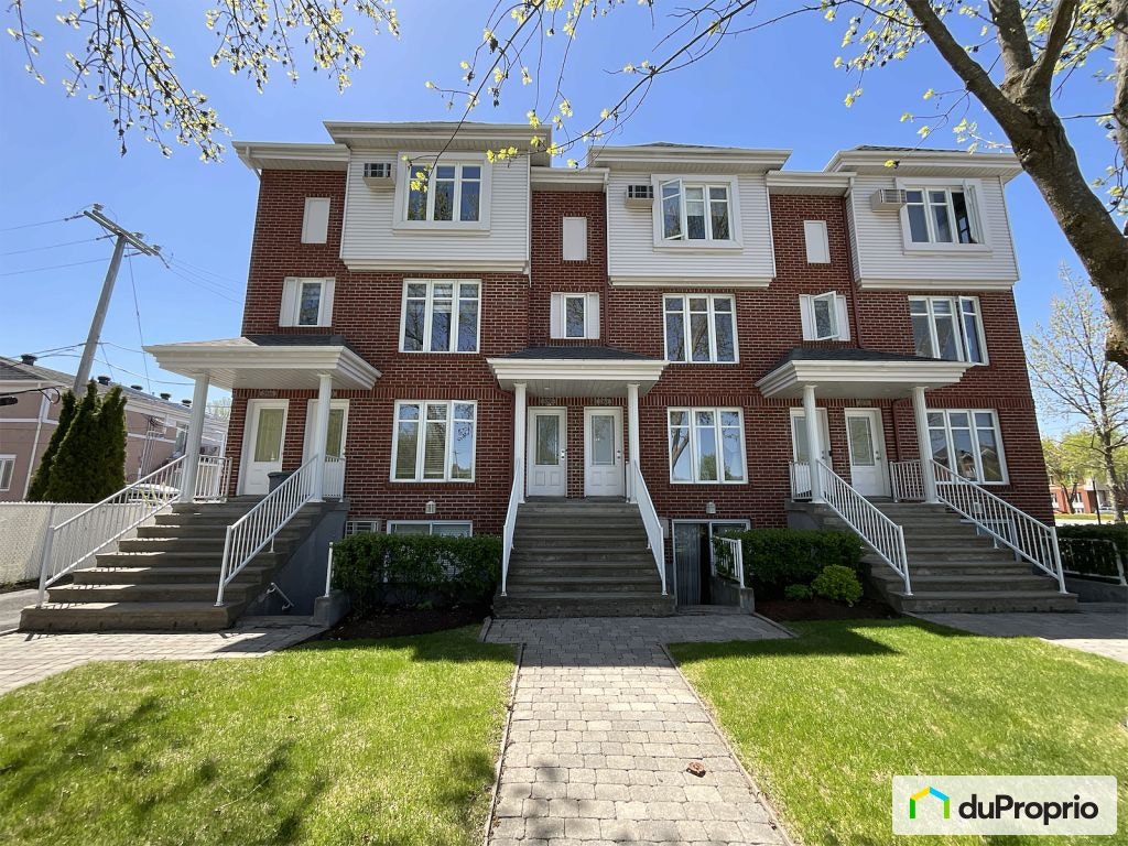 $391,000 - Condominium in Pointe-Aux-Trembles / East Montreal — photo 1