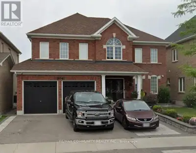 Beautifull 3-Bedroom Basement Apartment. Features two 3-Pc Bath, Pot Lights & Vinyl Floors Throughou...