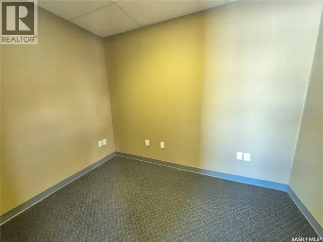 24 12th STREET NE Weyburn, Saskatchewan in Commercial & Office Space for Sale in Regina - Image 6