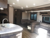 **OFF SEASON CLEAR OUT SALE ON NOW, WHOLESALE PRICING DIRECT TO CUSTOMER ON ALL RVS. DO NOT HESITATE... (image 4)