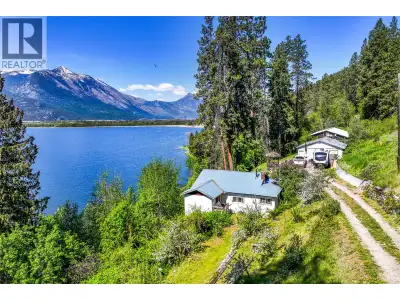 Priced right, this 3-bedroom, 1-bath on 2.85 Acres is located in the lovely Sirdar area, offering be...