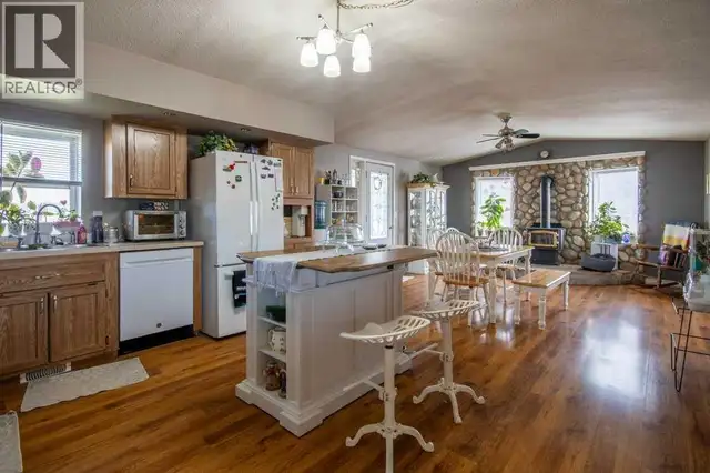 10, 33139 Range Road 55 Rural Mountain View County, Alberta in Houses for Sale in Red Deer - Image 33
