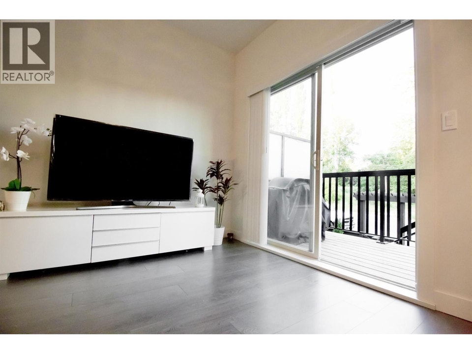 22 11305 240 STREET Maple Ridge, British Columbia 5