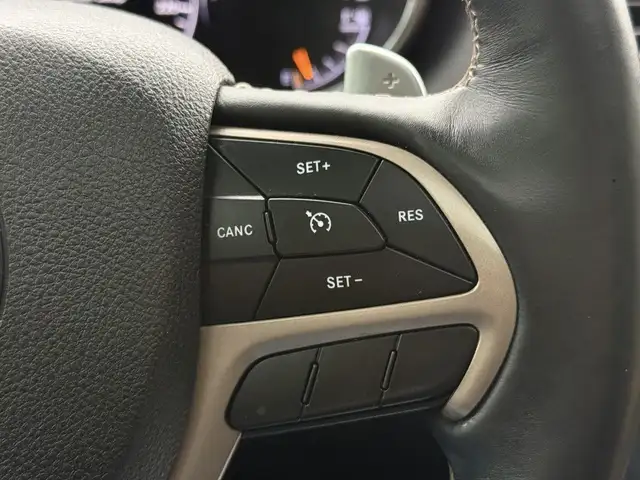 2017 Jeep Grand Cherokee Limited 4WD in Cars & Trucks in Delta/Surrey/Langley - Image 17