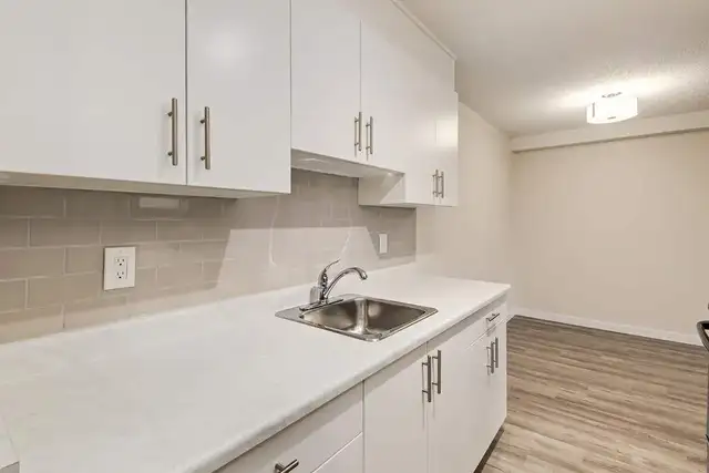 Affordable Apartments for Rent - Eighty Nine Collins Apartments  in Long Term Rentals in Medicine Hat - Image 11