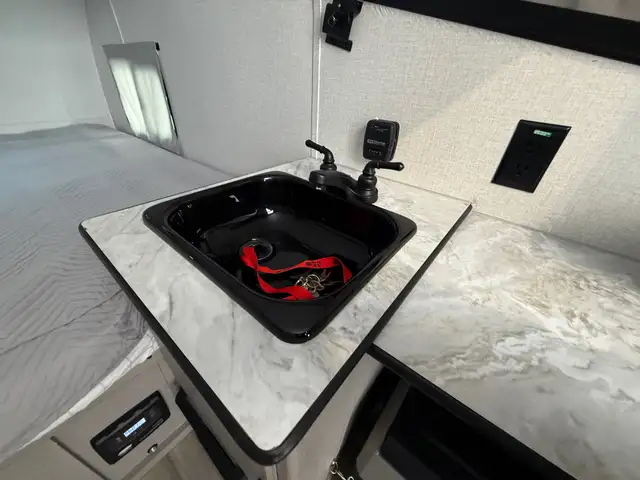 2023 Forest River VIKING 9.0 EXPRESS  in Travel Trailers & Campers in St. Albert - Image 21