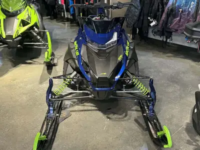 ARCTIC CAT ZR 600 CATALYST ATAC 2,500km Suspensions électronique 137’’ 1.25’’ Financement et reprise...