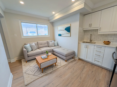 APARTMENT FOR RENT!! This unit is offering a 3-piece bathroom, a beautiful open-concept kitchen with...