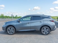 Check out this 2020 Nissan Murano S before it's too late! *You Can't Beat the Price with These Optio... (image 1)