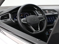 The 2024 Tiguan Comfortline delivers a perfect balance of practicality and sophistication. Powered b... (image 5)