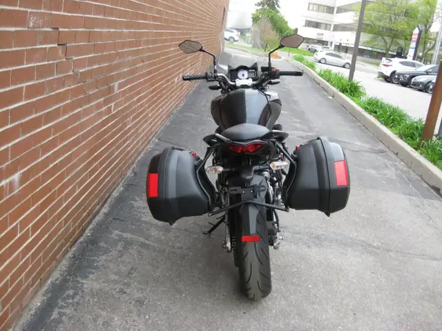 2011 KAWASAKI VERSYS 650 in Street, Cruisers & Choppers in City of Toronto - Image 10