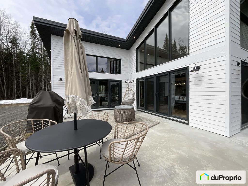 $1,495,000 - 2 Storey in Rimouski (Ste-Blandine/Mont-Lebel) — photo 3