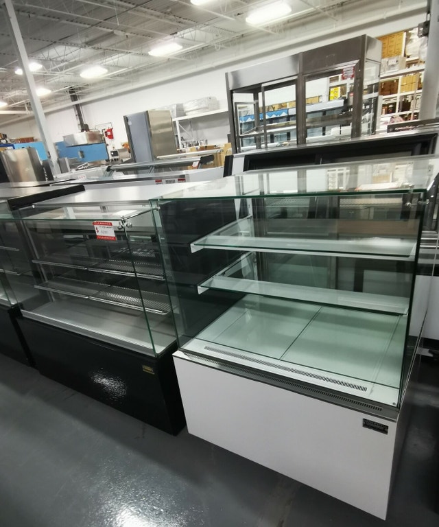 Used Pastry Cases, Used Deli Cases, Used Restaurant Equipment