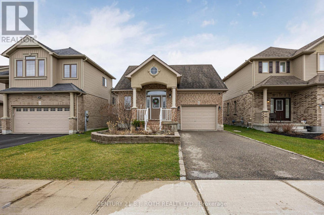 11 IRWIN CRESCENT IRWIN CRES New Tecumseth, Ontario in Houses for Sale in Mississauga / Peel Region - Image 3