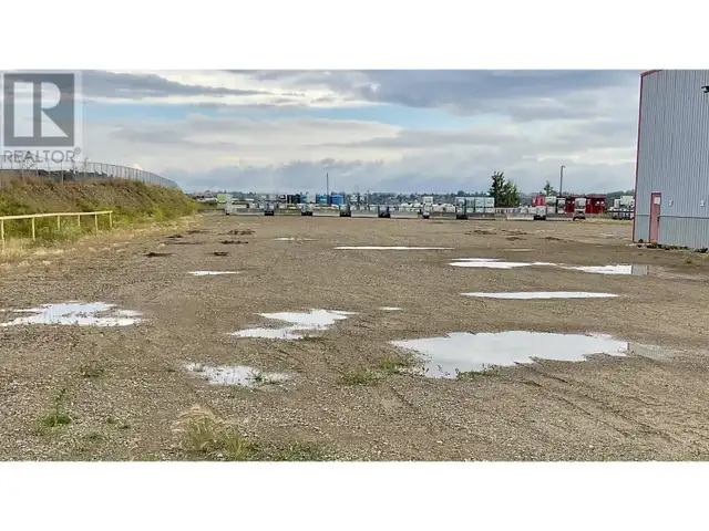 9604 73 AVENUE Fort St. John, British Columbia in Commercial & Office Space for Rent in Fort St. John - Image 6