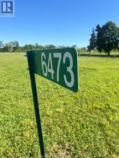 BEAUUTIFUL BUILDING LOT ON THE HISTORIC THAMES RIVER, 1.7 ACRES TO BUILD YOUR DREAM HOM. AND ENJOY T...