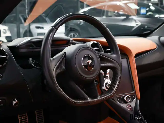 2020 McLaren 720S Performance Spider5986984345482240010